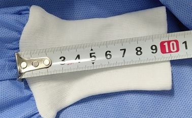 Soft Disposable Operating Gowns , Medical Gowns Highly Breathable with loop and hoop